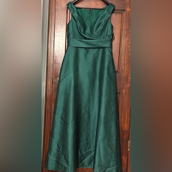 Alfred Sung Hunter Green  Off the Shoulder Satin Gown Size 14 $239 D811s - Picture 3 of 10